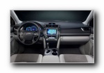 Toyota Camry (￭) 2012